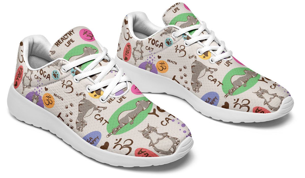 Baskets cat lover crème lacets blancs motif chats répétés all-over, vue trois quarts arrière