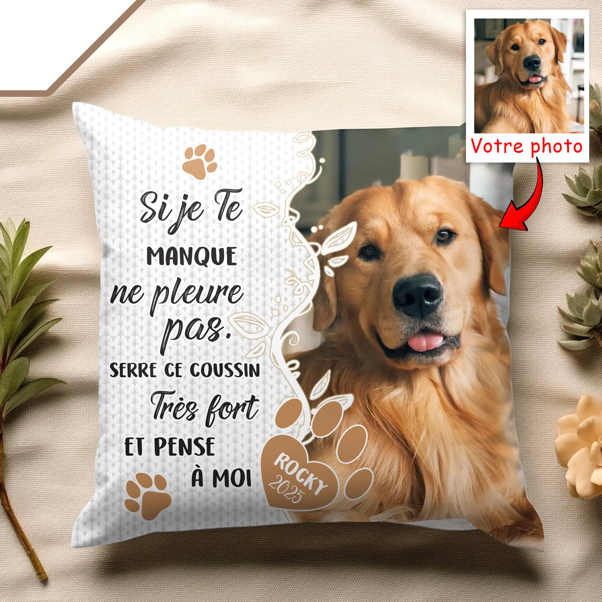 Coussin souvenir personnalisé chien blanc avec photo golden retriever et prénom manuscrit Rocky