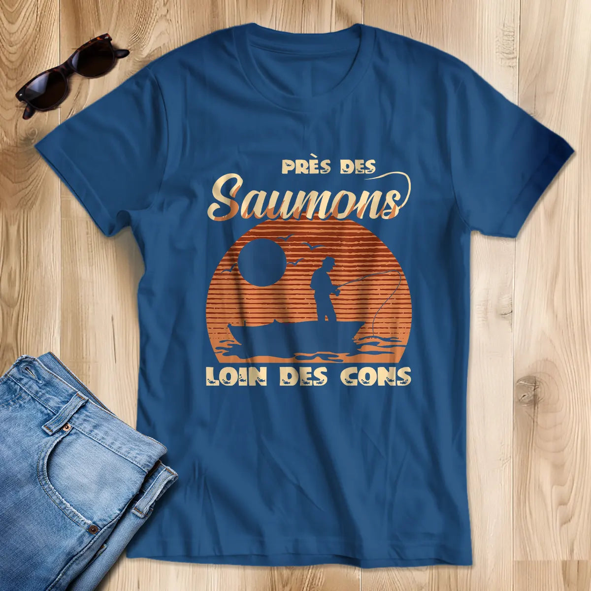 T-shirt vintage pêche saumon homme bleu marine illustration pêcheur silhouette coucher de soleil cadeau humour