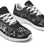 Sneakers ingé noires lacets blancs motif engrenages plans techniques, paire vue dessus