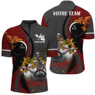 Polo zippé bowling personnalisé homme bordeaux et gris avec flamme jaune, boule noire et quilles éclaboussées