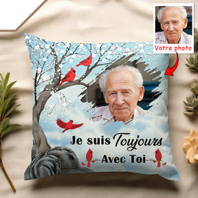 Coussin photo personnalisé 45 cm avec arbre fleuri d'hiver cardinaux rouges et photo centrale