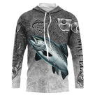 T-shirt anti UV à capuche pêche saumon humour, fond gris ardoise avec salmonidé argenté et hameçons stylisés, prénom brodé