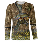 T-shirt manches longues pêche brochet camouflage roseau motif carnassier