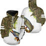 T-shirt halieutique brochet all-over camouflage vert brun motif brochet en attaque pêcheur prénom personnalisé