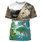 T-shirt carpiste humour bleu turquoise avec carpe sous l'eau et algues vertes, lettrage Carpiste Né pour pêcher