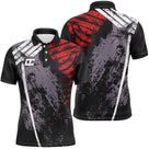 Polo sport homme noir profond explosion graphique rouge grunge épaule manche accents blancs dynamiques séchage rapide