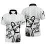 Polo golf personnalisé blanc noir avec silhouette Jesus en swing et lettrage What would Jesus shoot, prénom sur manche