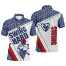 Polo golf Swing Hard bleu marine blanc rouge avec silhouette golfeur en plein swing et lettrage typographique
