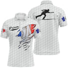 Polo pétanque blanc avec drapeau France déchiré et silhouette de bouliste en lancer, motif balle de golf et prénom