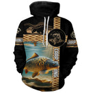 Sweat à capuche pêche carpe noir motif carpe miroir dorée bronze all-over personnalisé prénom carpiste
