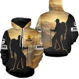 Sweat à capuche zippé randonnée Hiking design montagnes coucher soleil et prénom au torse