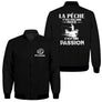 Sweat capuche zippé pêche passion noir avec slogan La Pêche c'est pas une mode et silhouette pêcheur