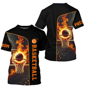 T-shirt basketball noir manches courtes avec design ballon orange en flammes et prénom personnalisé sur la manche