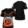 T-shirt basketball galactique noir et orange avec joueur dunk cosmos flammes et constellations