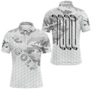 Polo golf homme camouflage blanc gris quatre clubs alignés noirs dos inscription Golf typographie verticale coupe ajustée