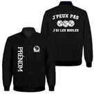 Veste bomber pétanque noire homme avec slogan J'peux pas j'ai les boules et trois boules, prénom et logo torse personnalisés