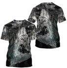 T-shirt all-over pêche en mer sombre avec requin gros plan coupe unisexe big game