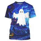 T-shirt Halloween all-over avec fantôme blanc translucide au-dessus d une maison hantée illuminée et citrouille sur fond