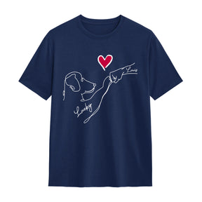 T-shirt chien cœur minimaliste bleu marine avec design tête chien et personnalisation prénoms