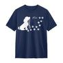 T-shirt chien silhouette bleu marine avec design chien assis tenant laisse et personnalisation prénom