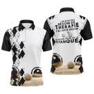 Polo pétanque blanc argyle avec lettrage Je n'ai pas besoin de thérapie j'ai pétanque et trois boules sur sable