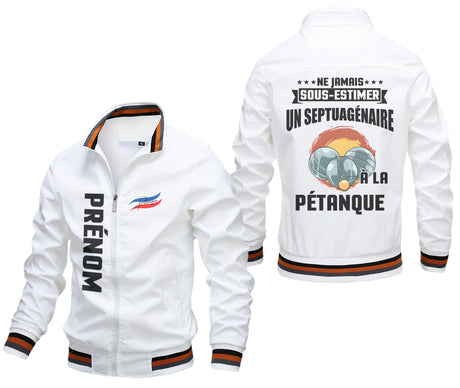 Veste De Sport Pétanque Personnalisée, Ne Jamais Sous Estimer Un Septuagénaire À La Pétanque - CT09092347 Blanc