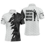 Polo golf homme blanc texture balle de golf explosion grunge noire slogan Swing Swear Drink Repeat silhouette golfeur