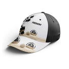 Casquette pétanque personnalisée blanche avec visière noire, motif boule et prénom brodé, accessoire bouliste élégant