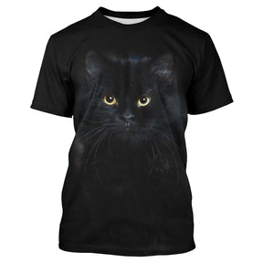 T-shirt chat 3D noir avec portrait mystérieux de chat noir aux yeux jaunes ambrés, all-over photoréaliste