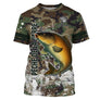 T-shirt pêche carpe all-over camouflage forêt vert brun motif carpe miroir bondissante dorée prénom personnalisé carpiste