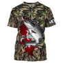 T-shirt all-over col rond pêche saumon camouflage forêt et drapeau suisse rouge