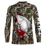 Sweat capuche all-over pêche carpe camouflage et drapeau suisse lettrage manches