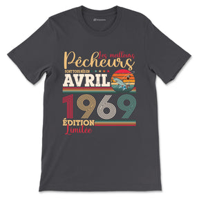 T-shirt pêcheur bleu marine vintage avec gardon et slogan meilleurs pêcheurs nés en avril 1969