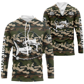Sweat UV pêche silure all-over camouflage forêt motif silure noir encré humour Big Moustaches prénom personnalisé