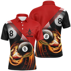 Polo billard rouge et noir homme avec deux boules 8 enflammées et bandes diagonales, prénom personnalisé