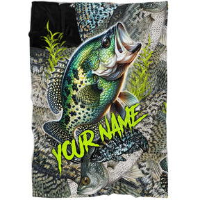 Plaid pêche crapet avec illustration vibrante du sunfish vert tacheté sur fond gris écailles, feuillages aquatiques et