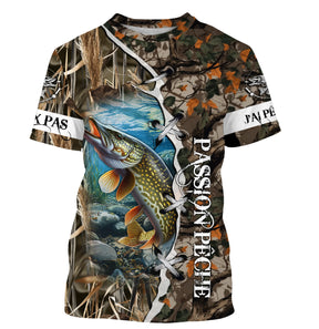 T-shirt all-over pêche brochet camouflage roseau Passion Pêche carnassier illustré, vue de face