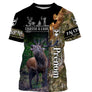 T-shirt chasse cerf à l'arc camouflage forêt vert noir avec grand cerf au brame et silhouette archer, prénom imprimé