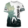 T-shirt randonnée all-over unisexe avec silhouette randonneur, montagne et inscription HIKING, prénom personnalisé