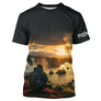 T-shirt randonnée noir all-over unisexe avec contemplation cascade et coucher de soleil, prénom personnalisé