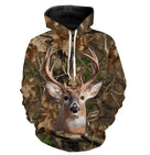 T-shirt chasse all-over camouflage automne unisexe avec cerf majestueux frontal dans la forêt