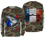 Pêche Au Saumon, Cadeau Original Pêcheur, Camouflage, Drapeau de la France, Cadeau Personnalisé, Né Pour Pêcher Forcé de Travailler - CTS25042229 Sweater