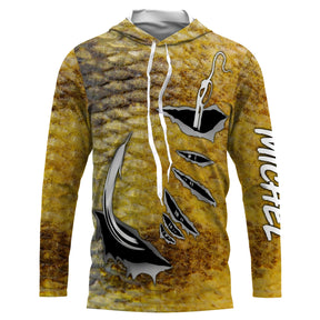 T-shirt anti UV à capuche pêche peau de perche jaune doré et noir, motif écailles all-over, hameçons graphiques et prénom