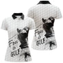 Polo golf femme blanc silhouette golfeur swing grunge noire slogan Fou de Golf cursive coupe cintrée tissu respirant