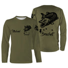 T-shirt manches longues pêche brochet all-over fond kaki olive motif brochet silhouette noire prénom personnalisé