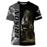 T-shirt cheval frison personnalisé noir avec frison au galop étincelles et lettrage FRISON