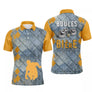 Polo pétanque jaune anis bleu denim avec silhouette bouliste et lettrage Boules et Bière Tout ce que je demande