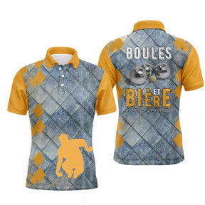 Polo pétanque jaune anis bleu denim avec silhouette bouliste et lettrage Boules et Bière Tout ce que je demande