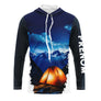 T-shirt unisexe manches longues all-over nuit étoilée bleu nuit et tente illuminée, prénom personnalisé